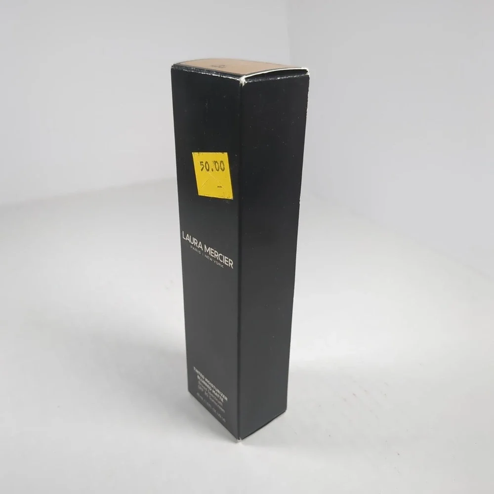 Laura Mercier Blurred Matte Tinted Moisturizer SPF 30 2N Maple 45ml New in Box